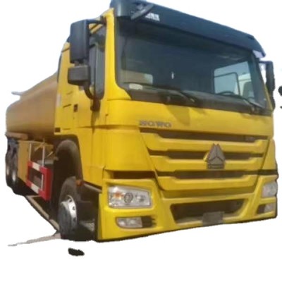 Fairly USED HOWO 8*4 DIESEL TANK Truck 30 35 40 42 45 cubic meters for sale