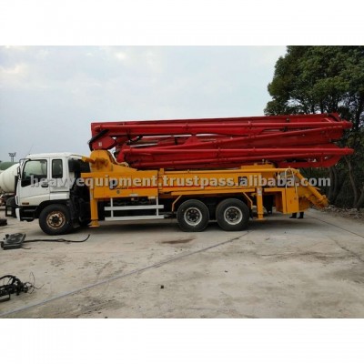 Used Isuzu Chassis Putzmeister Concrete Pump Truck 37 Meters